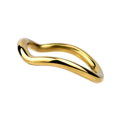 Seitenprofil eines goldfarbenen Rings