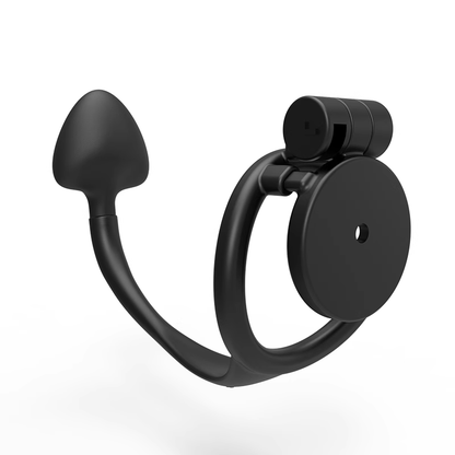 Montierter Plug hinter dem Käfig