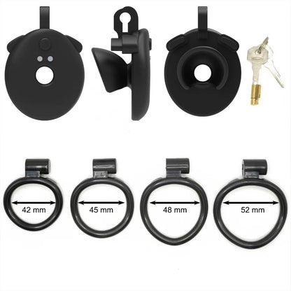 Schwarzes Set mit vier Ringen