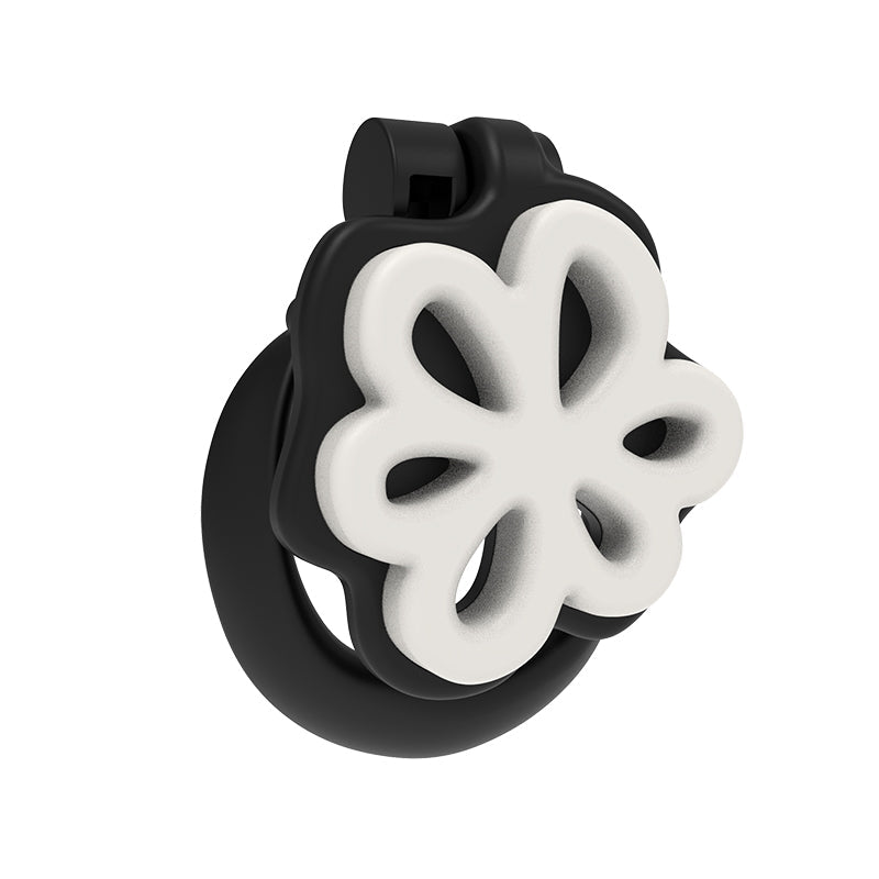 Weiße Blüte mit schwarzem Ring