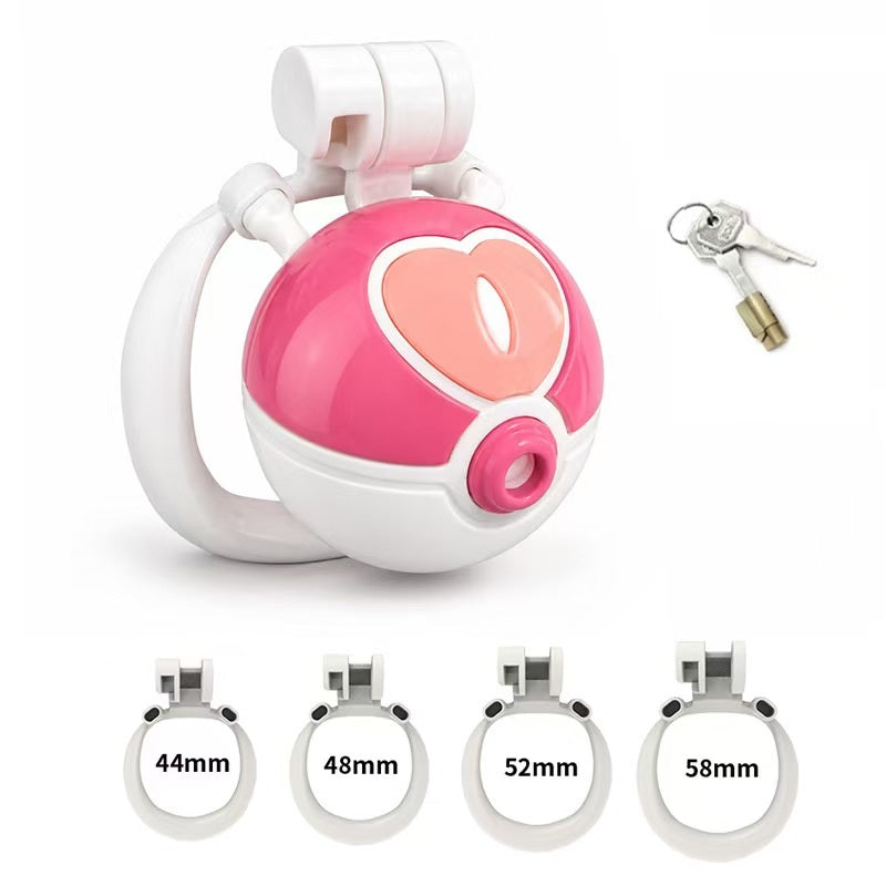 Cupid Capsule mit vier weißen Ringen und Schlüsseln