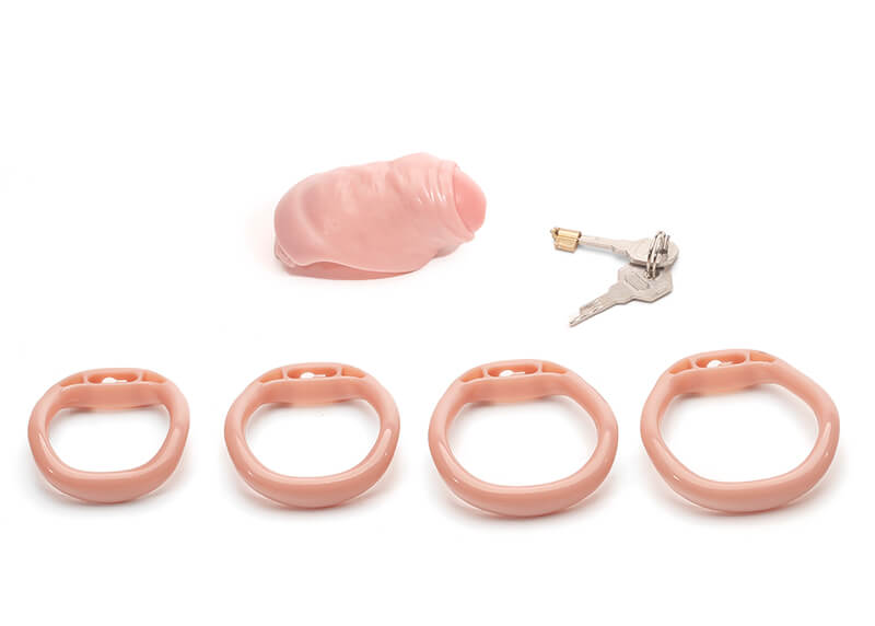 Hautfarbenes Set mit vier Ringen