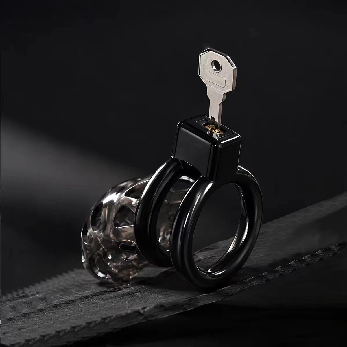 Schlossanschluss mit eingestecktem Schlüssel