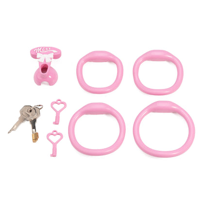Pinkes kurzes Set mit vier Ringen