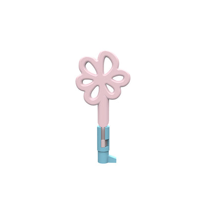 Pinker Schlüssel im blauen Kern