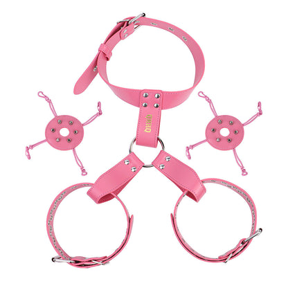 Pinke offene Brustbänder