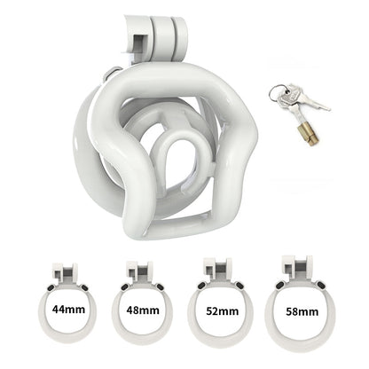 Weißes Set mit vier Ringen